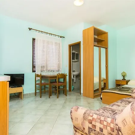 Nikola Apartment Privlaka (Zadar)